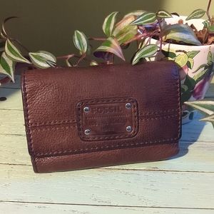 Vintage Fossil Women's Brown Leather Bifold Wallet